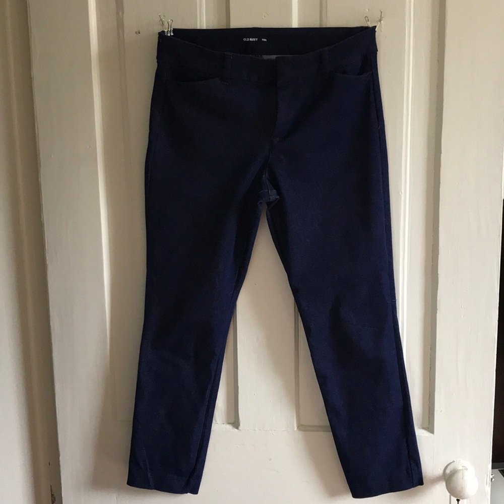 Old Navy Pixie pant size 8